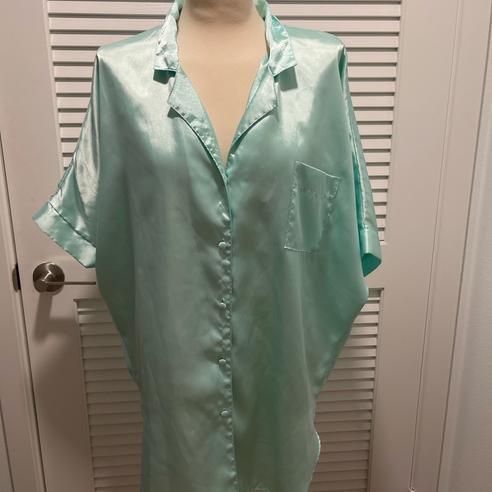 Vintage Intimate Affair California Lingerie Button Up
